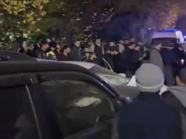 В Махачкале произошло массовое ДТП с участием семи автомобилей