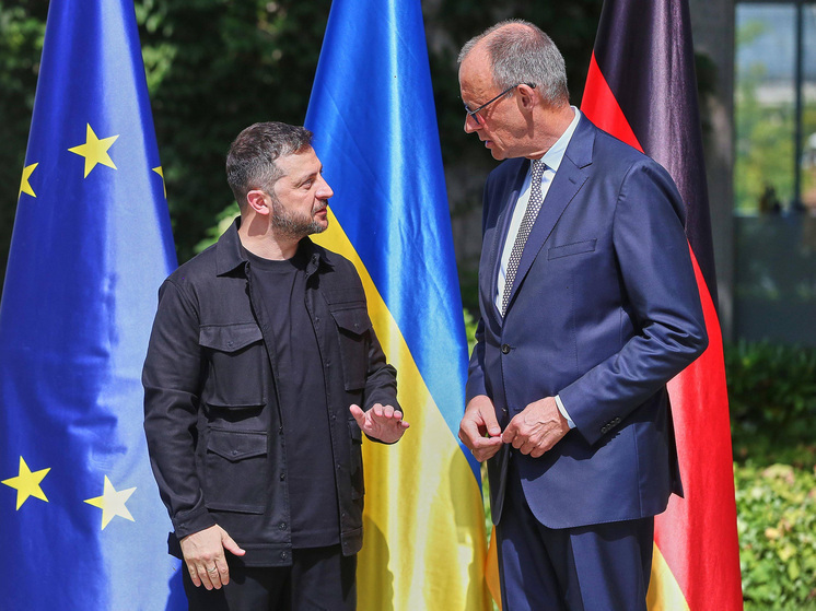 Bloomberg: Мерц может потерять власть из-за неспособности решить проблемы Германии