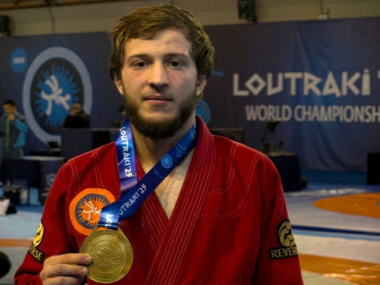 Барнаульские студенты стали призерами первенства мира по спортивной борьбе в Греции