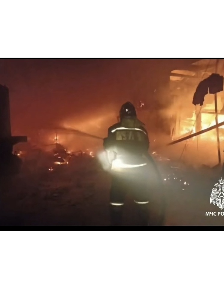  В Усолье-Сибирском спасатели МЧС локализовали возгорание на 1200 кв. м.