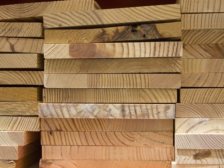 Три вагона пиломатериалов для бойцов СВО отправили лесопромышленники Приморья