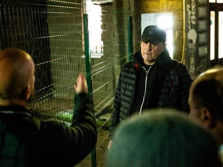 В Курске разгорелся скандал из-за заборов вокруг многоэтажек