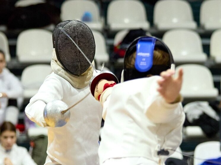 В Самаре прошли всероссийские молодежные соревнования по фехтованию