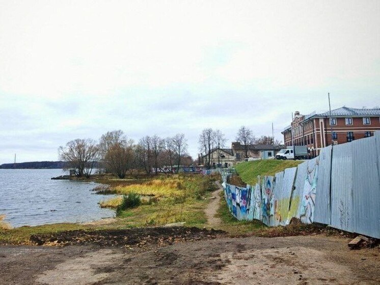 В Костроме начались работы по обновлению набережной Волги