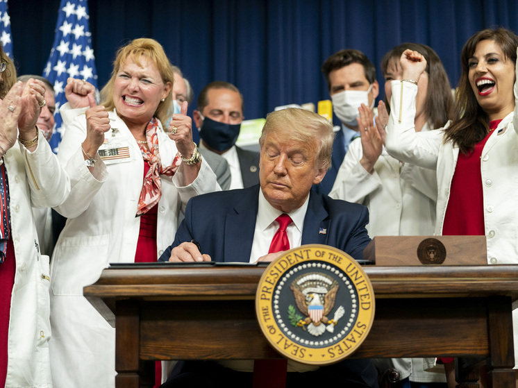 Белый дом раскрыл детали инвестиционного портфеля Трампа