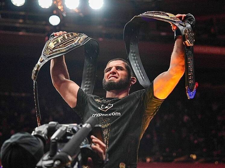 Ислам Махачев повторил рекорд по количеству побед подряд в UFC