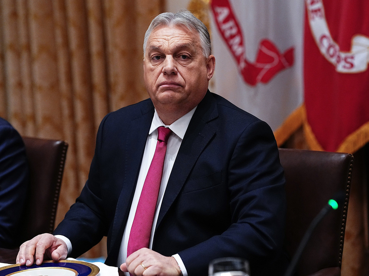 Критикующий европейскую помощь Киеву премьер Венгрии начал  “антивоенное роуд-шоу”