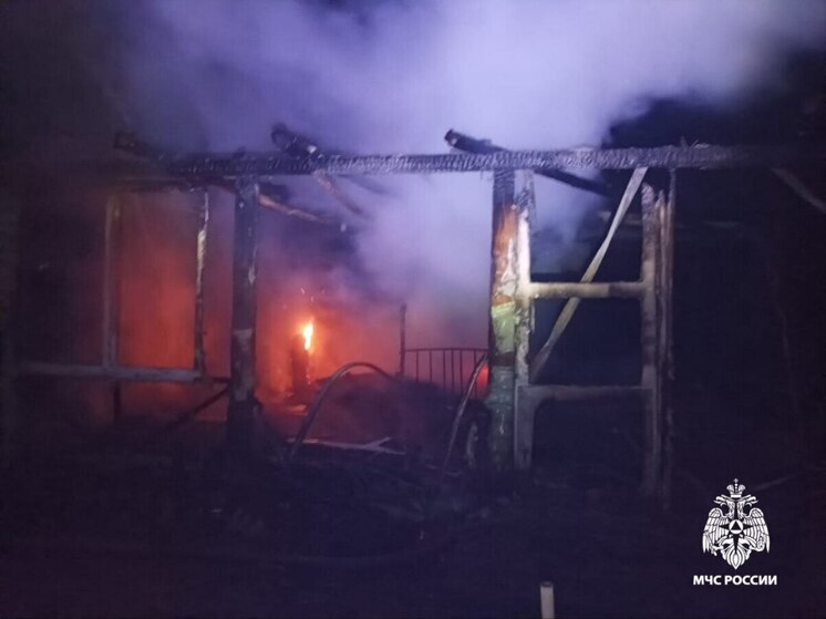 В эту субботу в Костромской области горели заброшка, гараж и баня