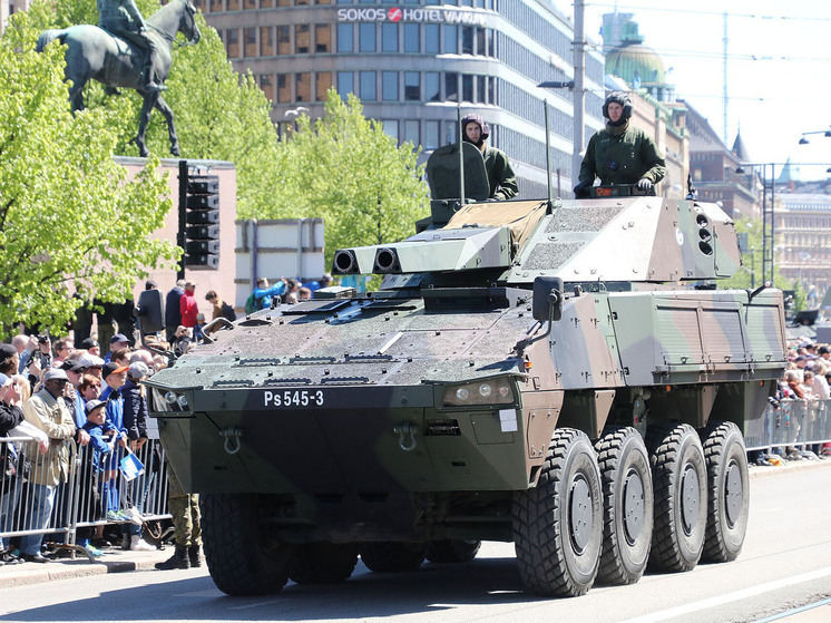 Французская газета Le Monde сообщила, что единственной страной в Европе, которая способна мобилизоваться в случае военного конфликта, является Финляндия