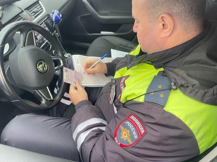 В Рязанской области у мигранта обнаружили поддельный трудовой патент