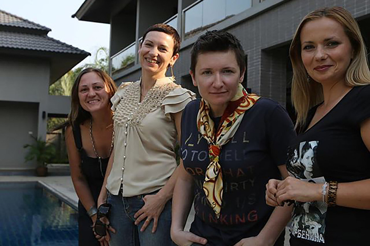 «Близости не было»: правда о коллаборации Наталии Кузьминой и «Ночных Снайперов» в Таиланде