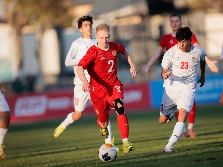 15 ноября в Манасе (Киргизия) молодёжная сборная России U-23 одержала вторую победу на Кубке Манаса, обыграв Бахрейн со счётом 2:0. Оба гола в компенсированное время второго тайма забил Ульви Бабаев («Динамо» Москва) — на 9-й и 11-й добавленных минутах. Россияне владели преимуществом весь матч, но реализовали моменты лишь в концовке. После двух туров команда Ивана Шабарова с шестью очками возглавляет турнирную таблицу. Завершающий матч — 18 ноября против Киргизии.