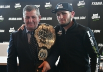 Глава UFC прокомментировал достижения Ислама Махачева. 