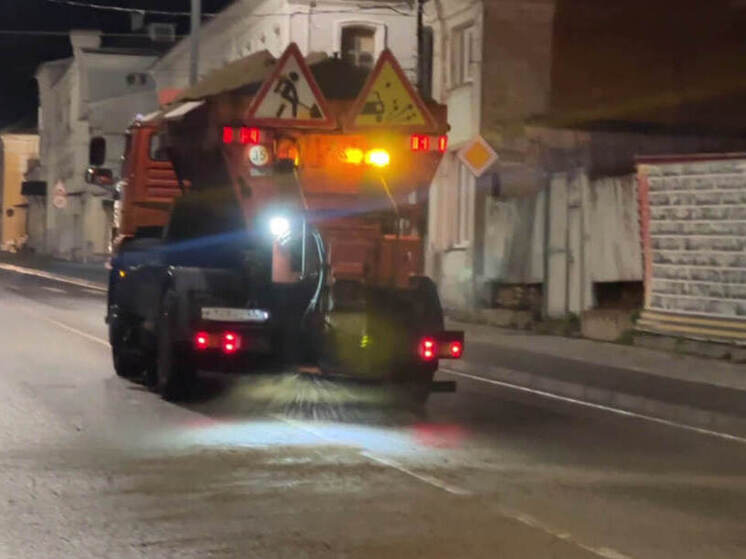 Жабин сообщил о повышенной готовности к холодам коммунальных служб Ельца