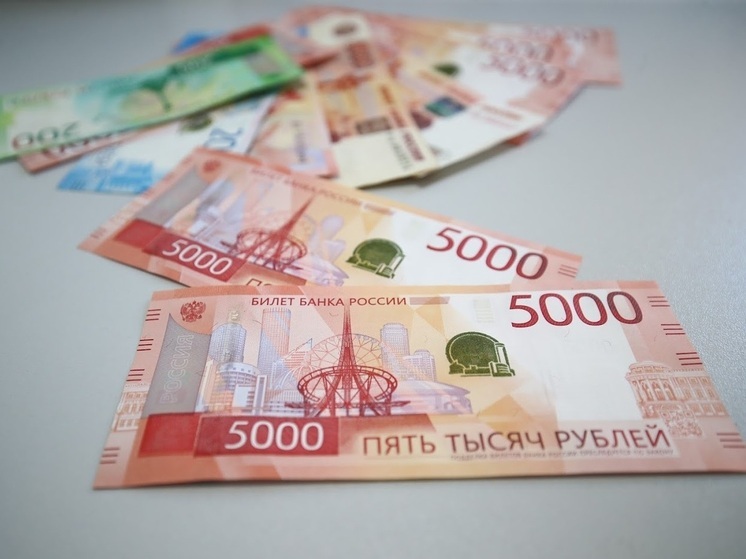 Студент из Волгограда перевел аферистам более 435 тысяч рублей