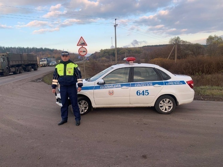 «Осенние каникулы» в разгаре: ГИБДД учит тамбовских школьников безопасности на темных дорогах