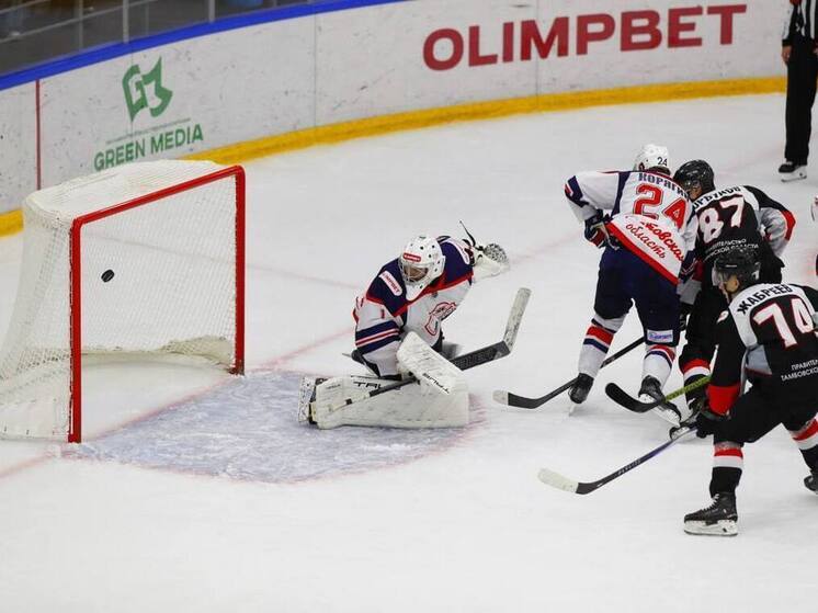 ХК «Тамбов» начал домашнюю серию с крупной победы