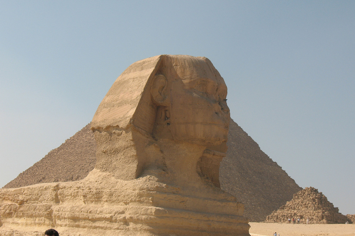 У россиян отбирают купленные 15 лет назад квартиры в одной стране