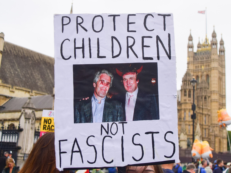 В письме Эпштейна нашли упоминание катастрофы под Смоленском 2010 года