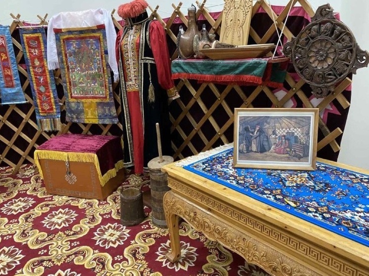 В Беларуси проходит выставка Национального музея Калмыкии им. Н.Н. Пальмова