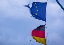 Европейская экономика переживает один из самых сложных периодов за последние десятилетия, двигаясь в направлении, которое эксперты характеризуют как промышленная бедность. Об этом пишет венгерская The European Conservative (статью перевели ИноСМИ).