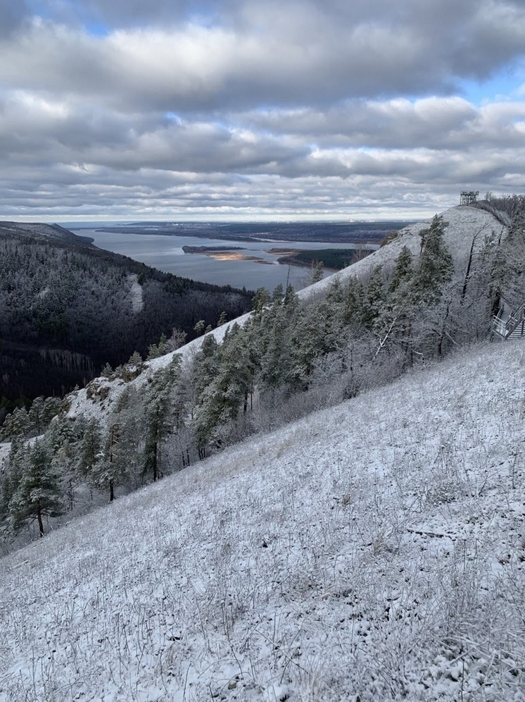 Первый снег укрыл Жигулевский заповедник, природа вступает в зимний сезон