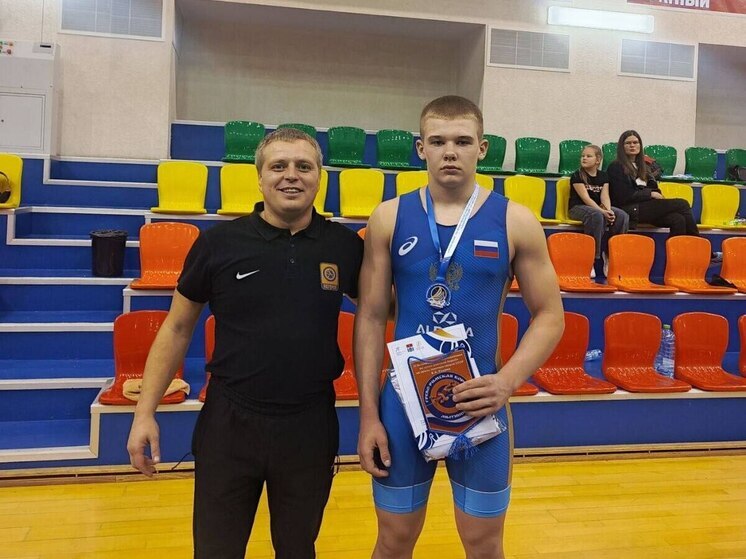 Спортсмен из ЛНР занял третье место во Всероссийском турнире по греко-римской борьбе