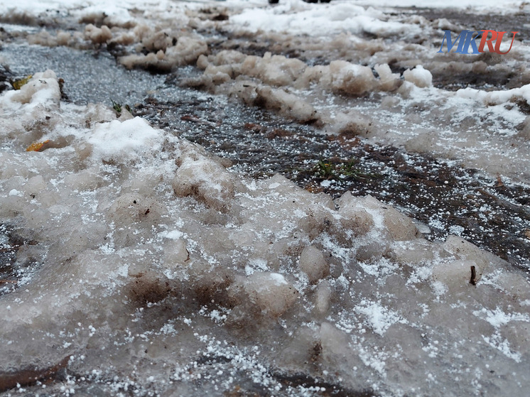 На калужских улицах стало скользко