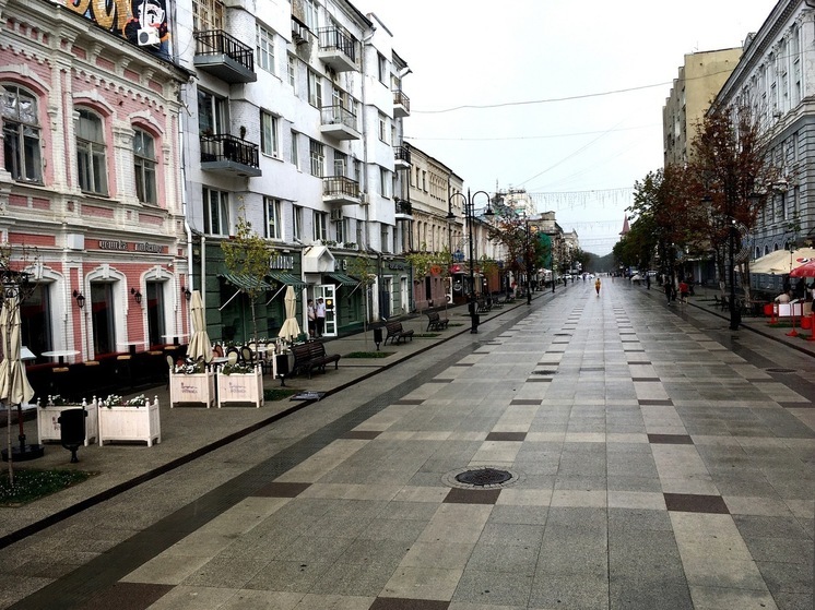 В Саратове продолжается хмурая осень: берем теплые вещи