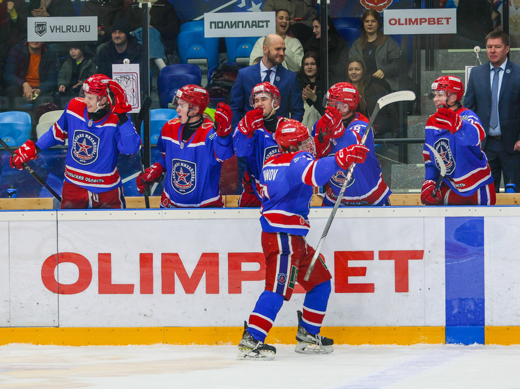 «Академия Михайлова» всухую разгромила «Атлант» на домашнем льду