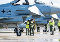 Десять лет спустя после смерти Гельмута Шмидта, одного из самых влиятельных канцлеров ФРГ и многолетнего издателя газеты Die Zeit (текст перевели ИноСМИ), издание собрало его ближайших соратников, чтобы обсудить, как бы он оценивал сегодняшние мировые кризисы. 