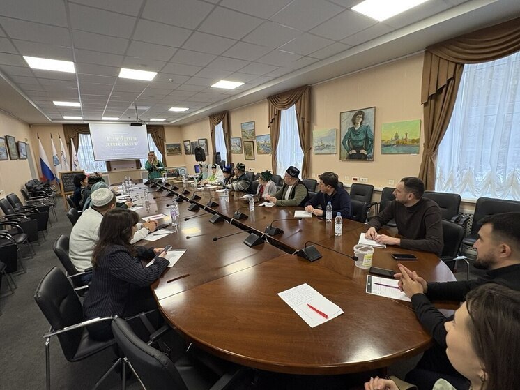 Ленинградские татары написали юбилейный «Татарча диктант-2025»