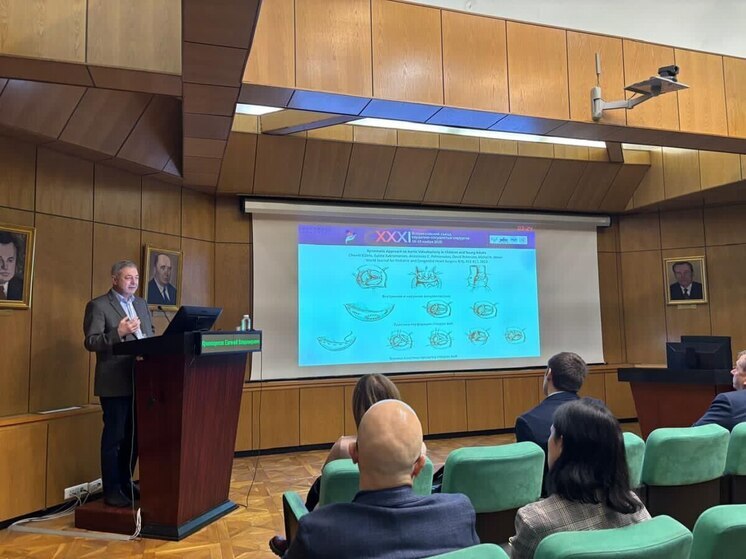 Опыт врачей из Калининграда заинтересовал хирургов в Москве