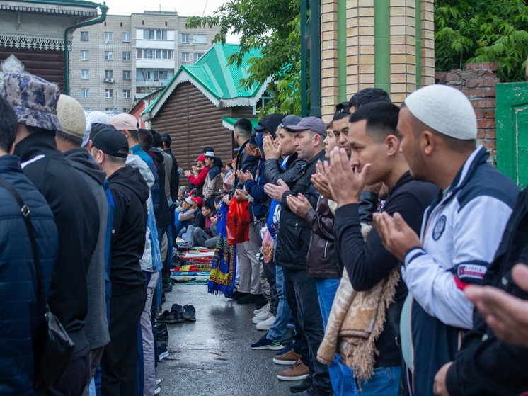 Новосибирскую область покинули рекордные 9 тысяч иностранцев за неделю