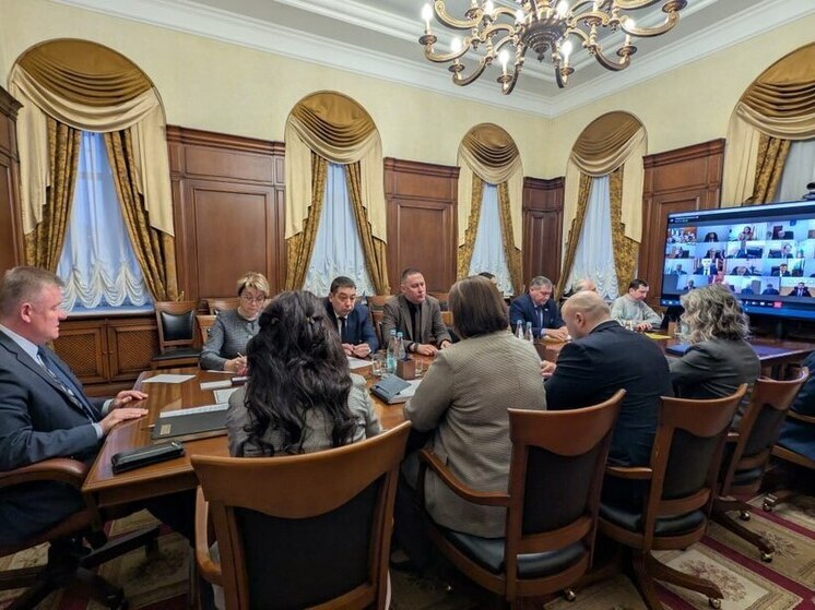 Мэр Саратова объявил выговоры районным главам