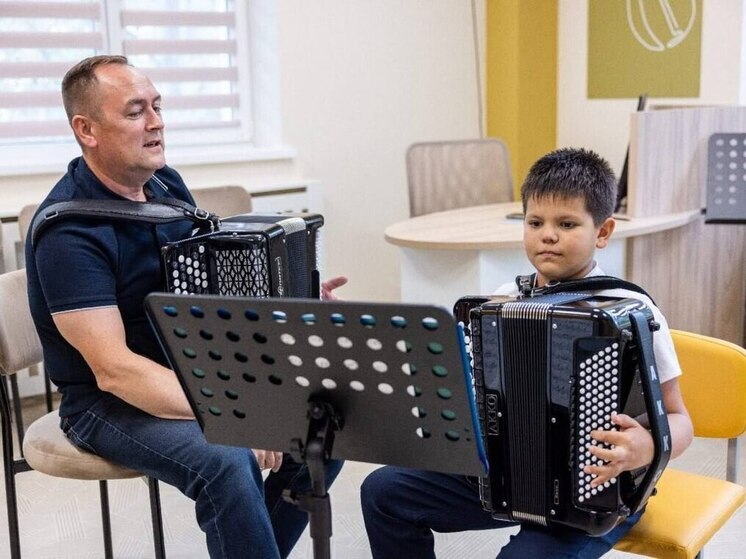 Музыкант из Ноябрьска одержал победу на международном конкурсе «Кубок Урала»