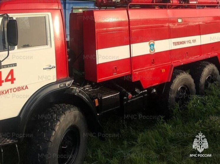 Шалость детей с огнем привела к пожару в сарае Ливенки Белгородской области