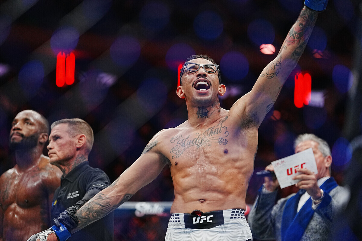 Ставший мемом после турнира UFC 322 бразилец нацелился на титульник