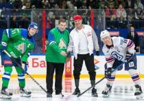 В Уфе побывал олимпийский чемпион, двукратный чемпион мира по фигурному катанию Роман Костомаров