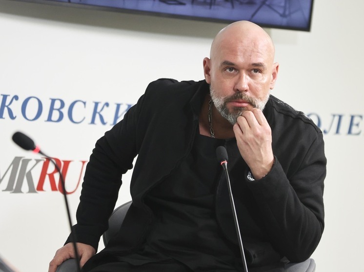 Максим Аверин: без масок и сценария