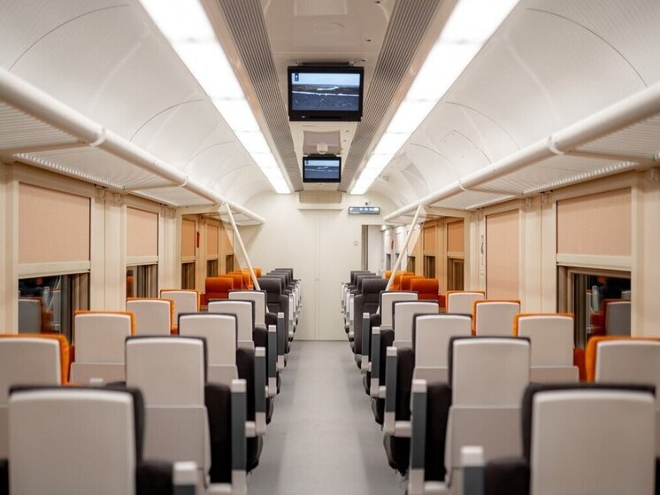 Современные вагоны с символикой Югры появились на маршруте Сургут — Куть-Ях