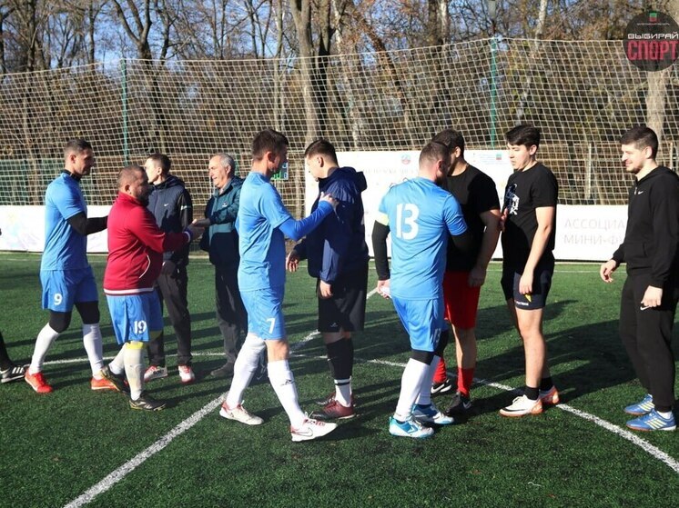 Определены полуфиналисты мини-футбольной Лиги 5х5 в Мелитополе