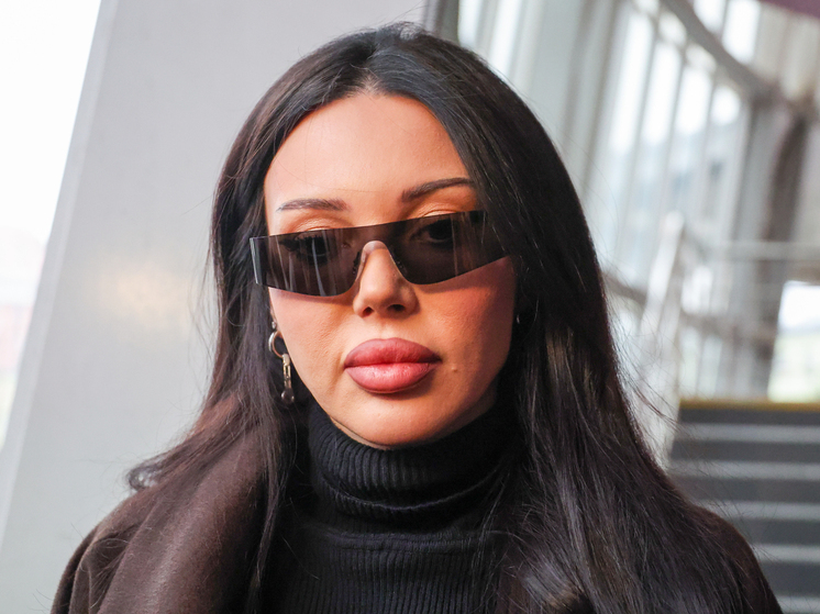 Самойлова не исключила примирения с Джиганом и показала кольцо на безымянном пальце