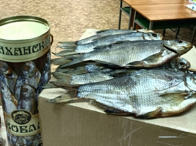 Костромской рыбак передал на СВО 70 кг вяленой рыбы