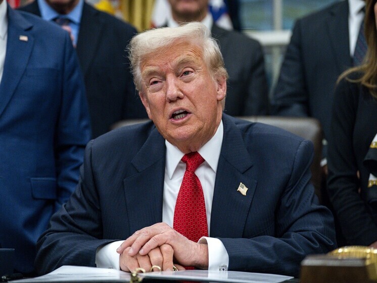 Зубец: возможное введение Трампом пошлин до 500% для партнеров РФ грозит торговой войной