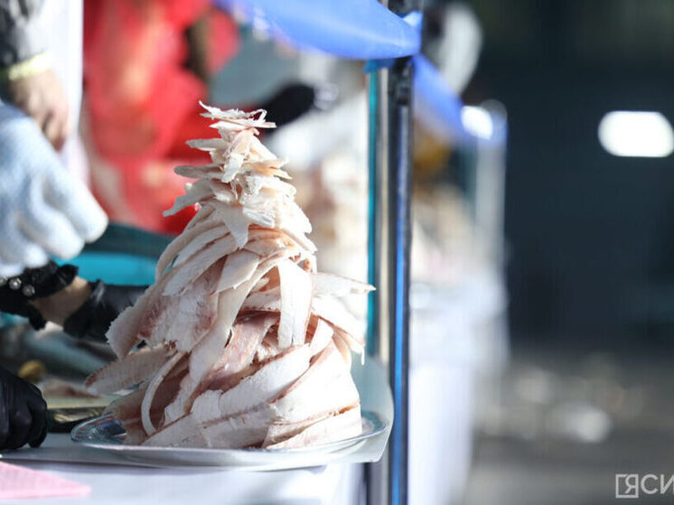 В Якутске пройдет праздник «Строганина-2025» с кузнечным шоу