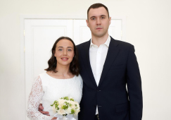 Алсу Абдуллина сменила футбольную форму на свадебное платье: фото