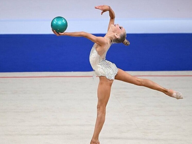 Тюменская гимнастка Ева Кононова завоевала три медали на международных соревнованиях