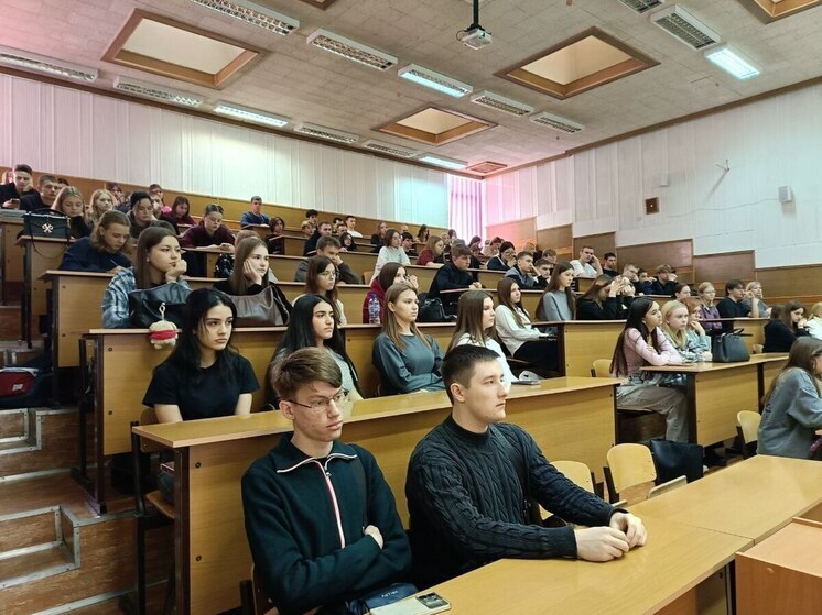 Cтуденты РАНХиГС в Новосибирске встретились с семьями участников СВО