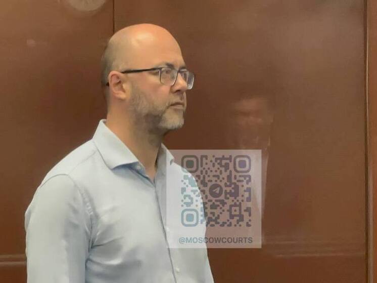 Курского скандально известного экс-депутата Максима Васильева суд ставил в СИЗО